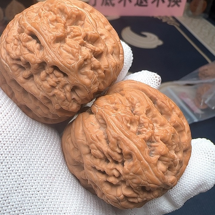 文玩核桃吊坠大粗筋47