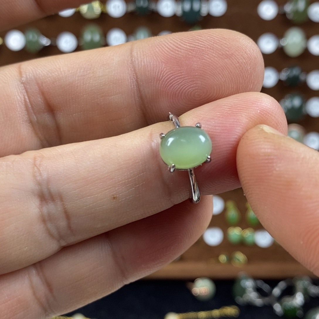 和田玉（碧玉）戒指合金