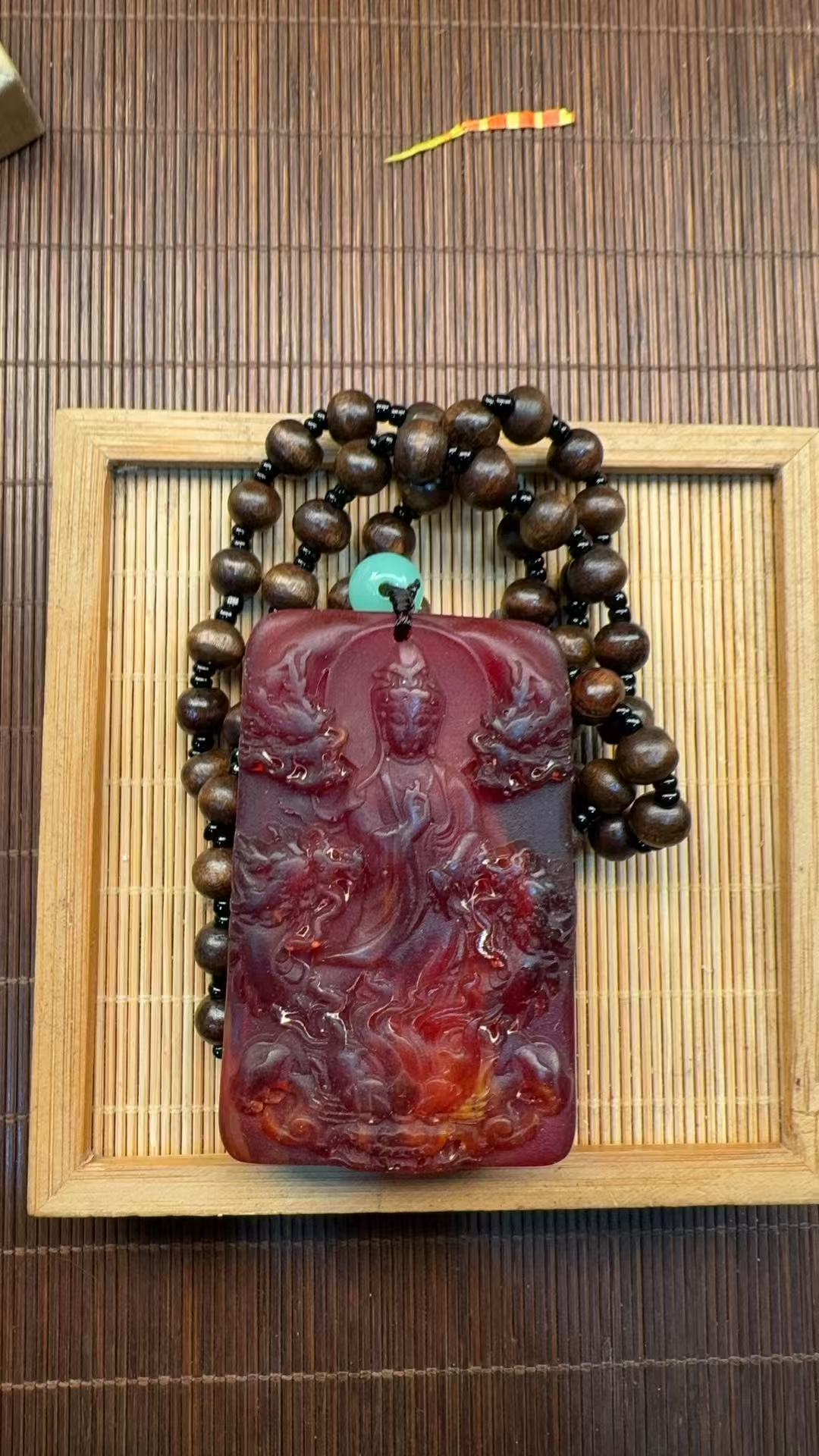 1709 红色吊坠 特色工艺品