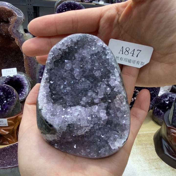 紫晶大型摆件（非配饰）未镶嵌