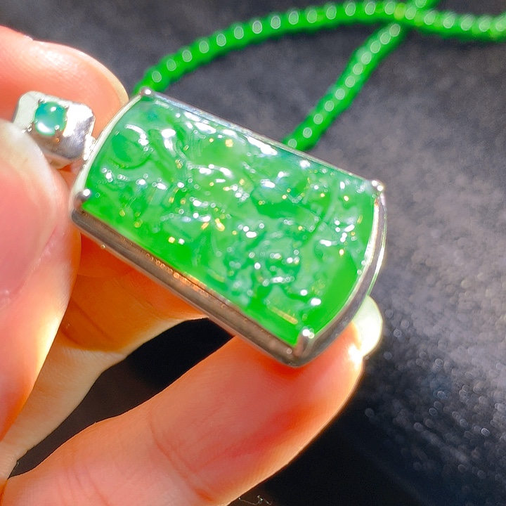 【闪购商品】翡翠颈饰未镶嵌翡翠