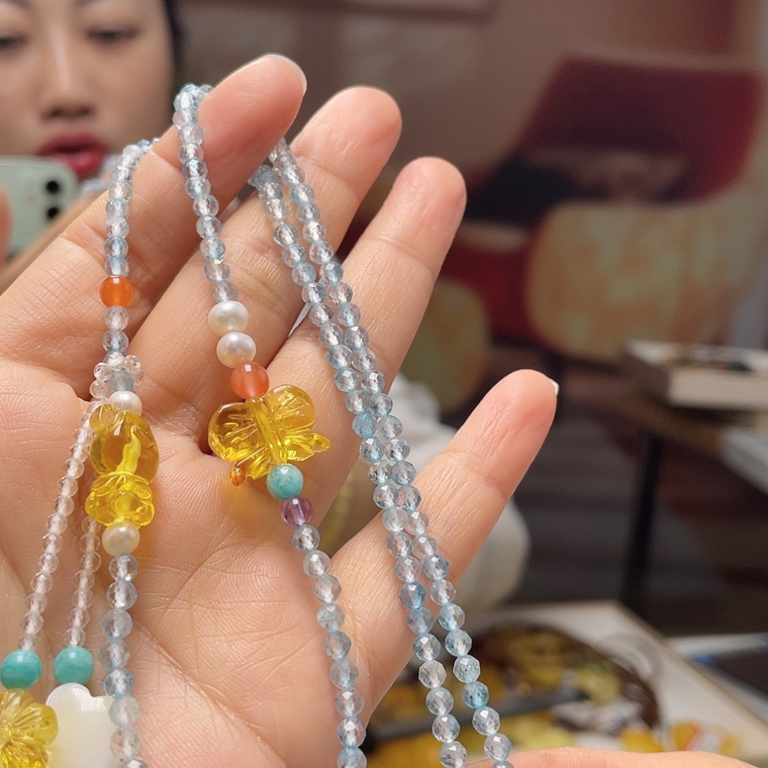 琥珀未镶嵌裸石项链