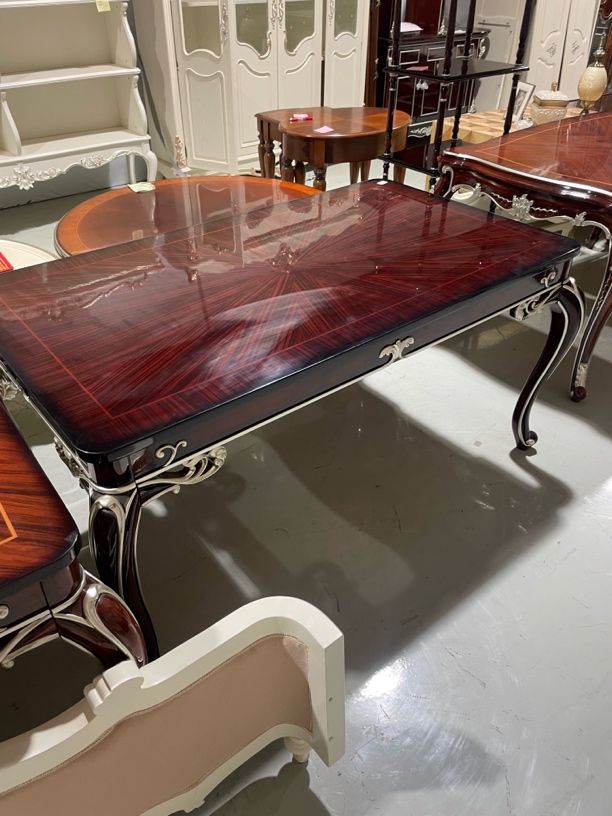 餐桌拉菲红欧式餐桌不包组装