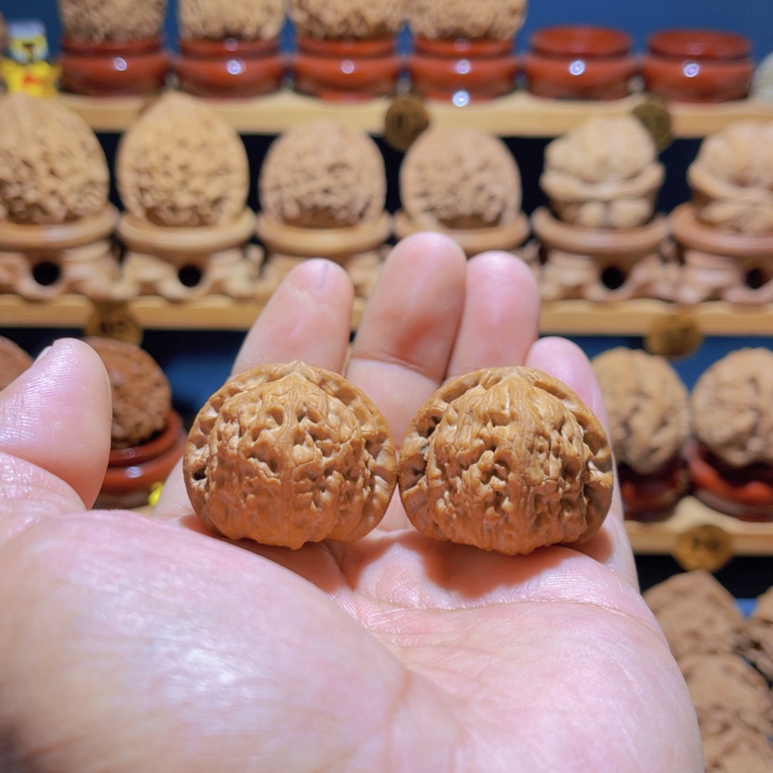 吊坠文玩核桃白狮子