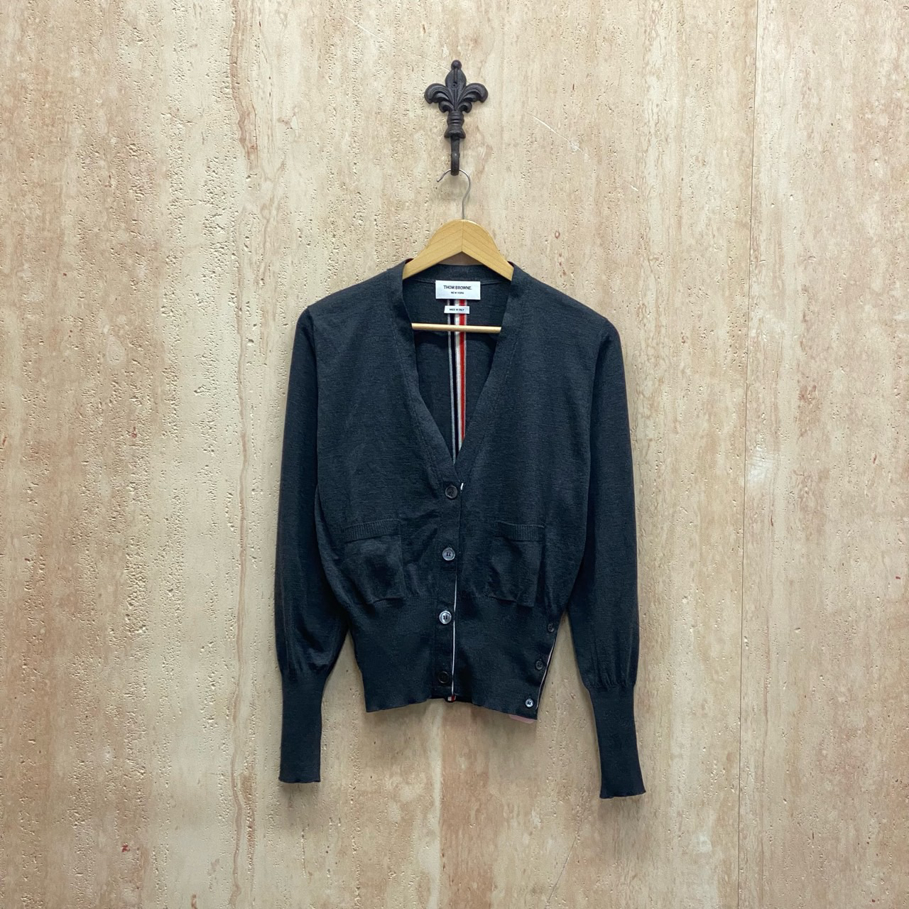 99新 THOMBROWNE 灰色背后彩条针织开衫/3码/99新/31385