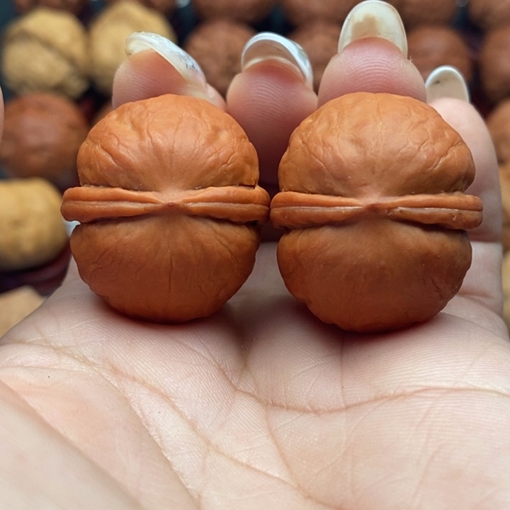 核桃精品文玩核桃手捻小龙珠