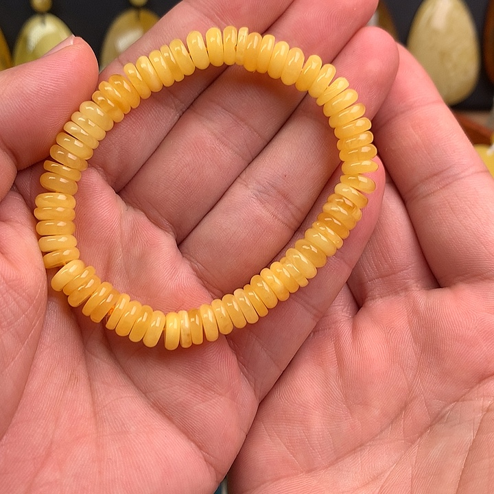 琥珀未镶嵌裸石0000000