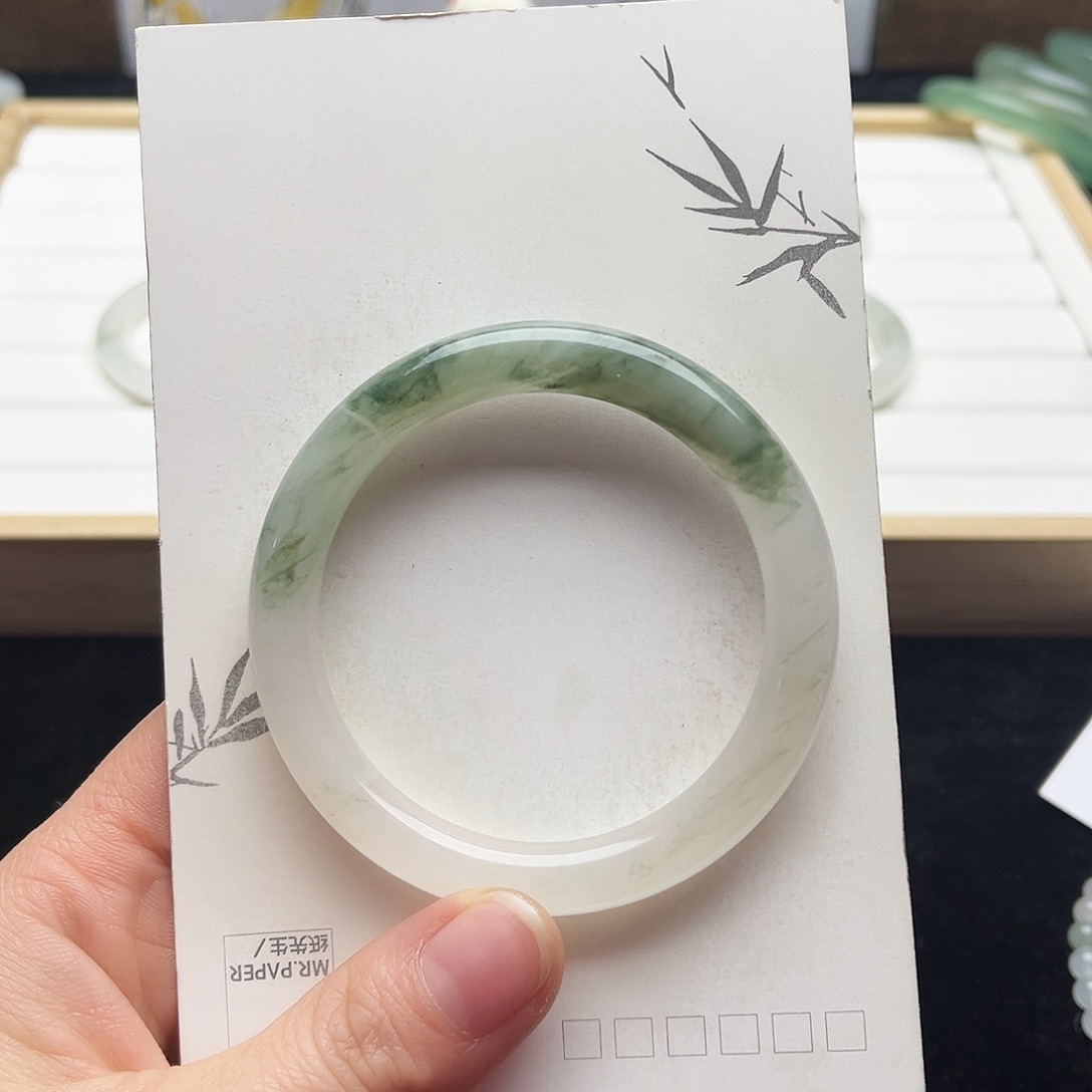 未镶嵌手镯石英质玉11