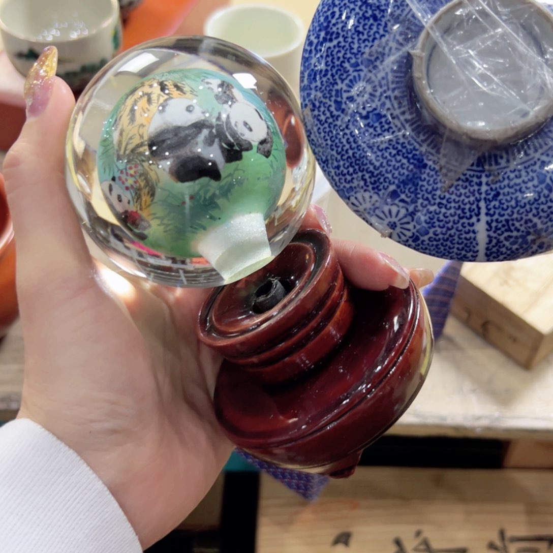 瓷片陶瓷和金属表面涂了