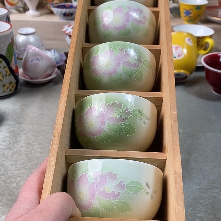 紫砂茶杯这个时候应该可以休息