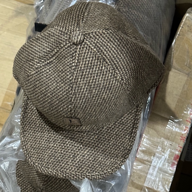 百货 4586 咖色帽子发