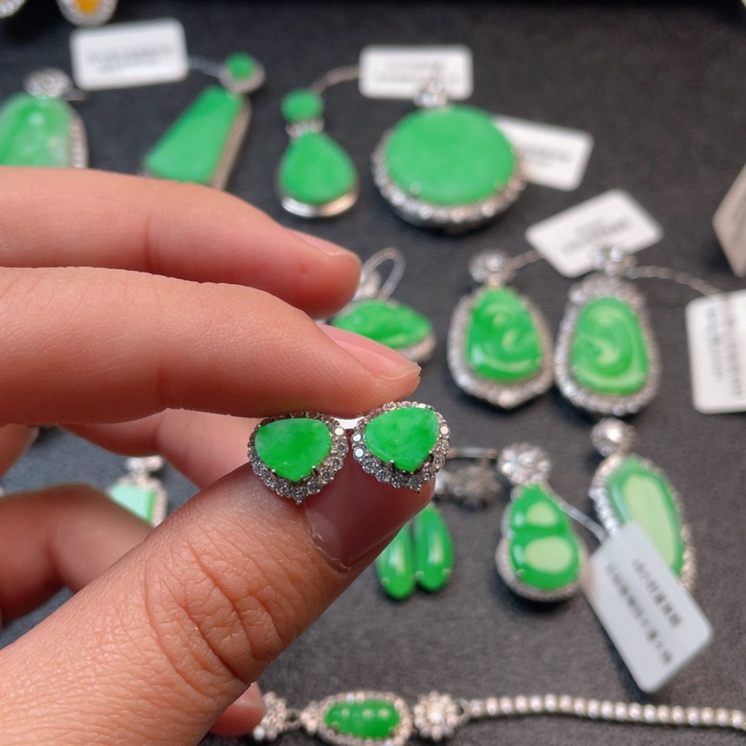 翡翠吊坠(不含链)银S925镶嵌耳钉