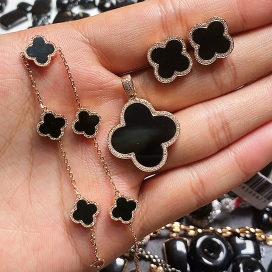 翡翠18K金镶嵌颈饰缅甸天然a货墨翠