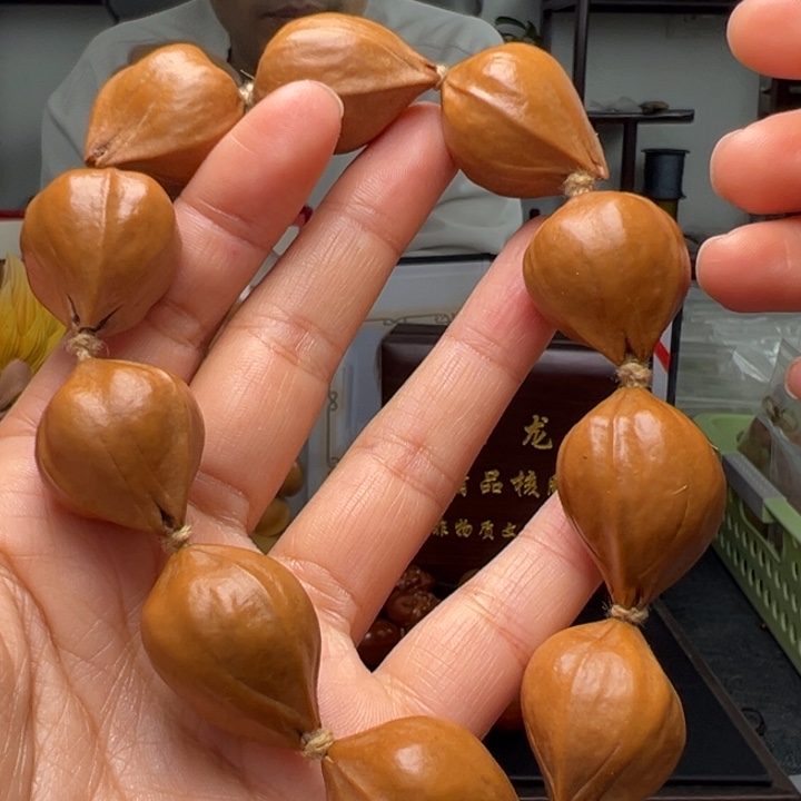 橄榄核吊坠橄榄核