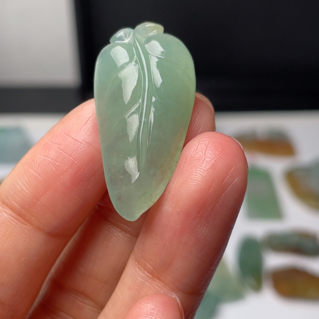 定制翡翠未镶嵌藤****龙天然翡翠