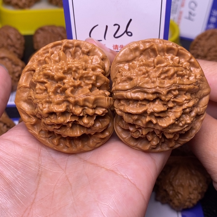 文玩核桃把件52官帽c126