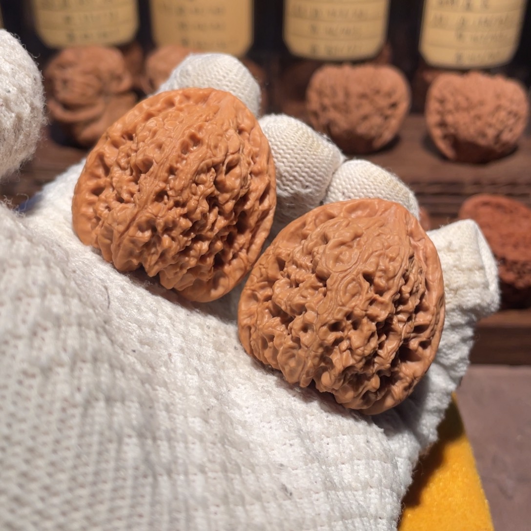 文玩核桃把件40高炮南疆