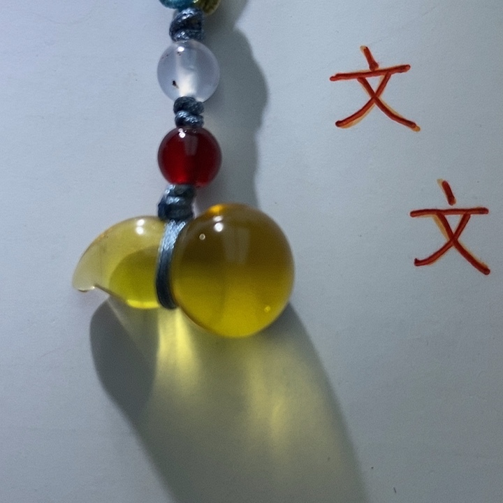 琥珀未镶嵌珠宝奇石3