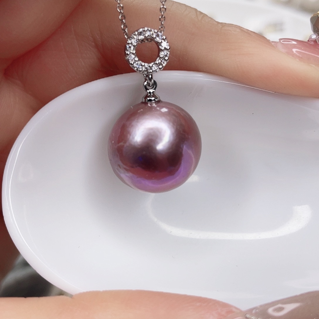 淡水珍珠吊坠(赠链)未镶嵌