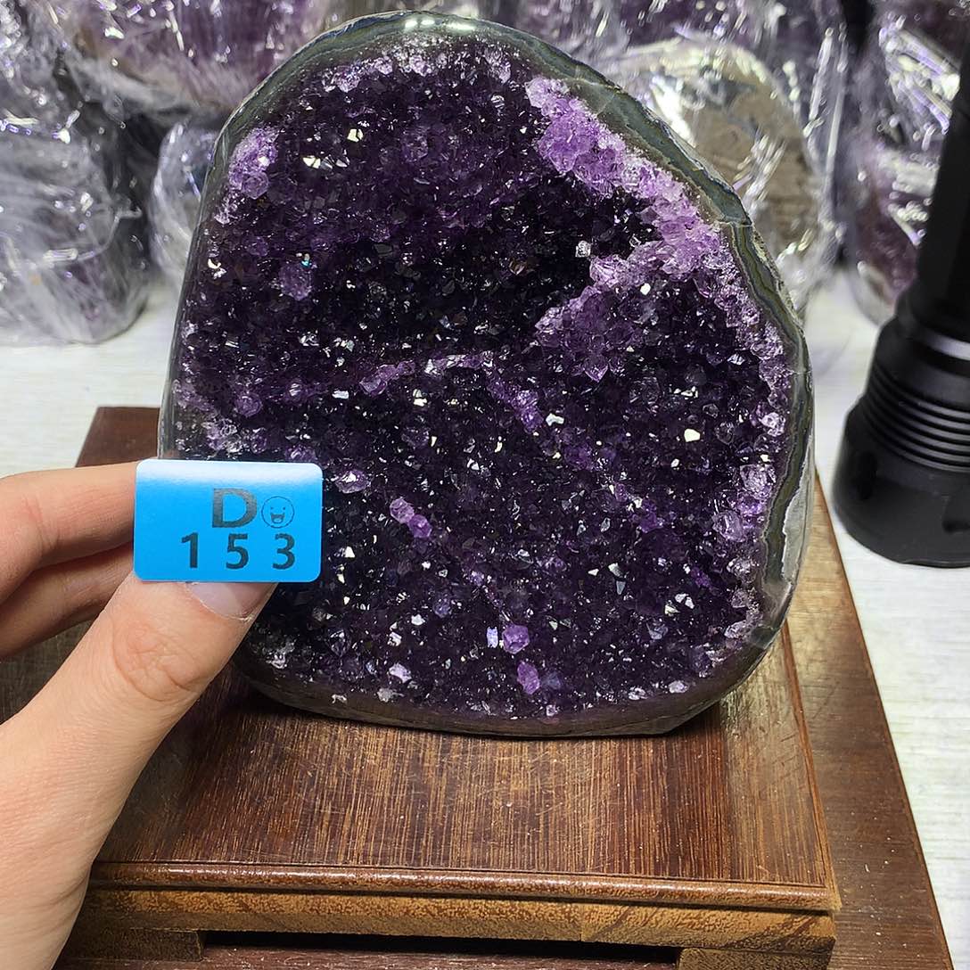 紫晶大型摆件（非配饰）未镶嵌