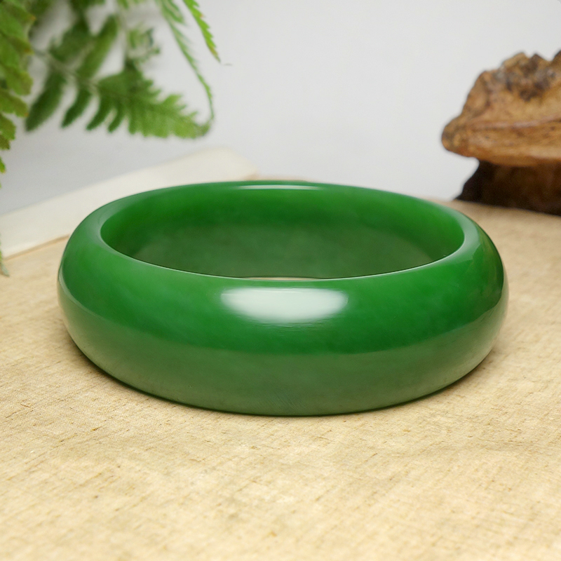 天然俄罗斯碧玉手镯