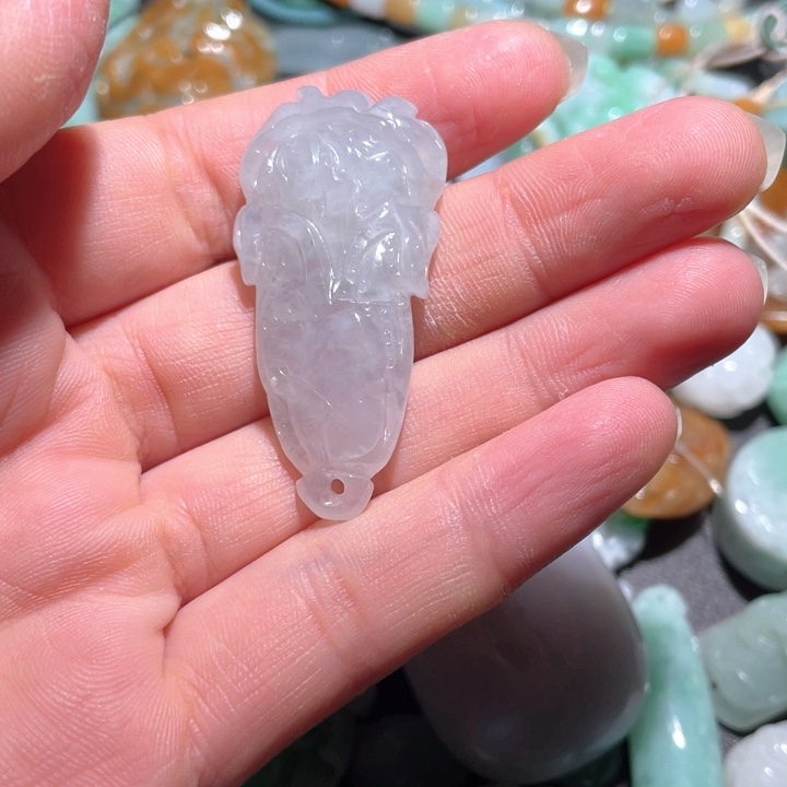 【闪购商品】翡翠颈饰未镶嵌天然翡翠