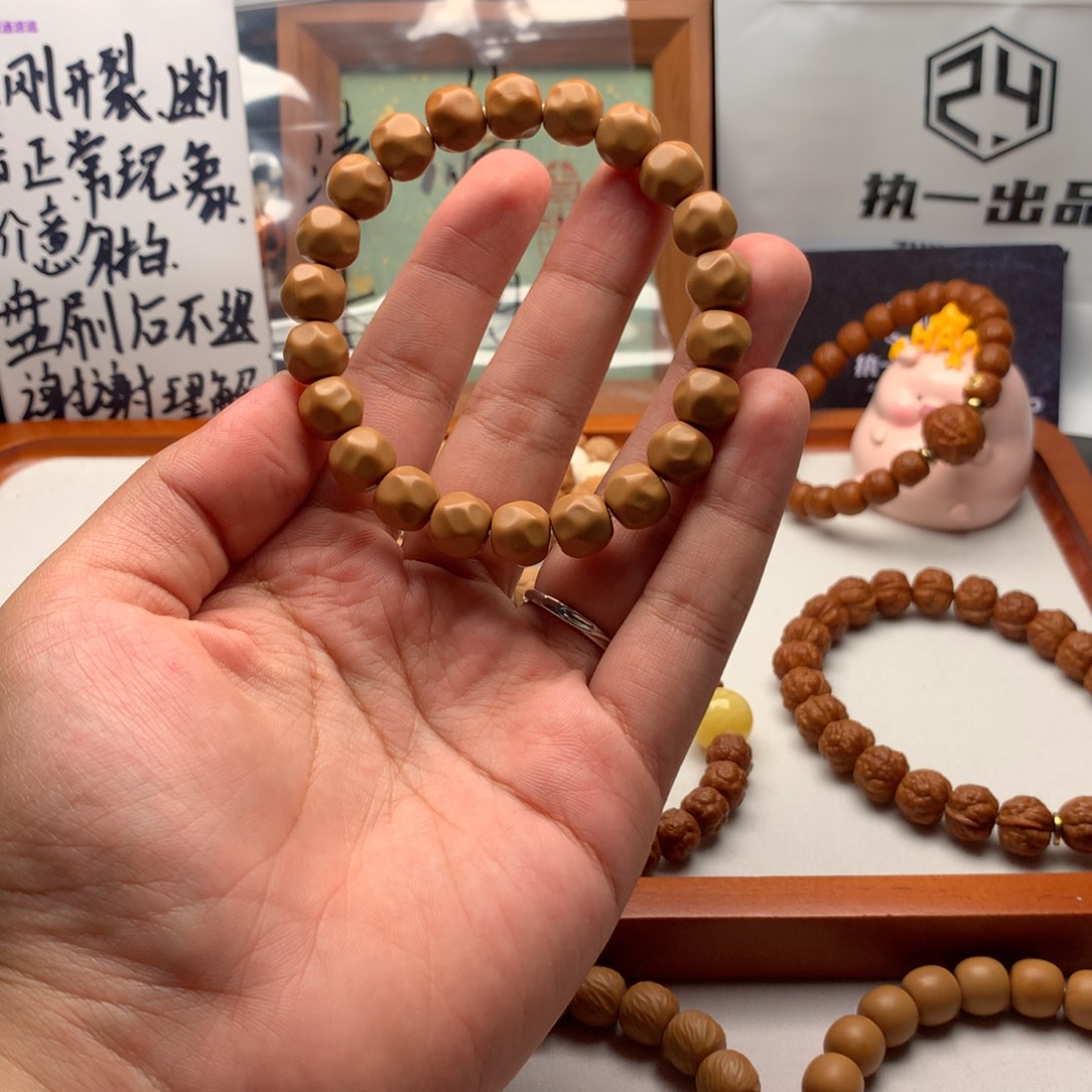 吊坠猴头核桃奶酪全品无瑕疵一物一图