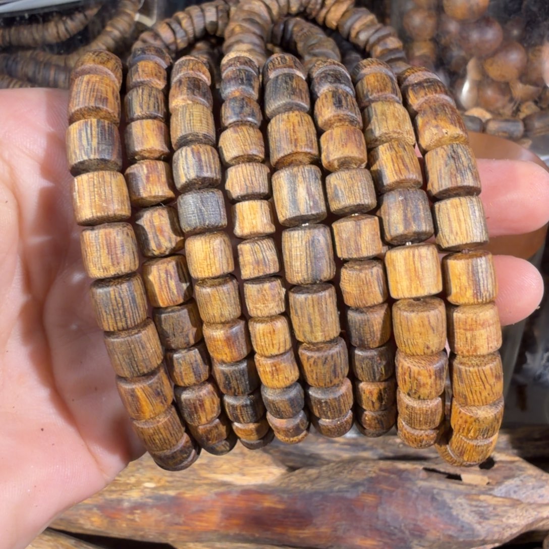 沉香碎屑沉香陆河树心油发一条