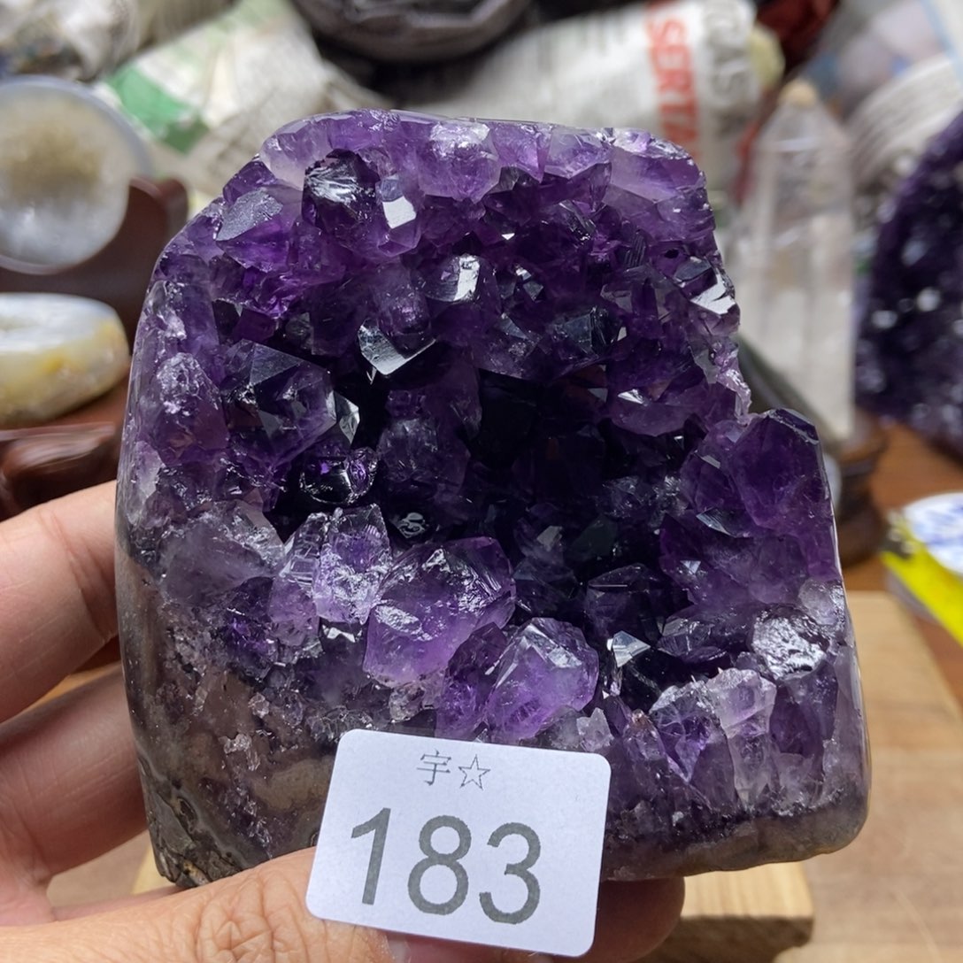 紫晶天然水晶摆件未镶嵌