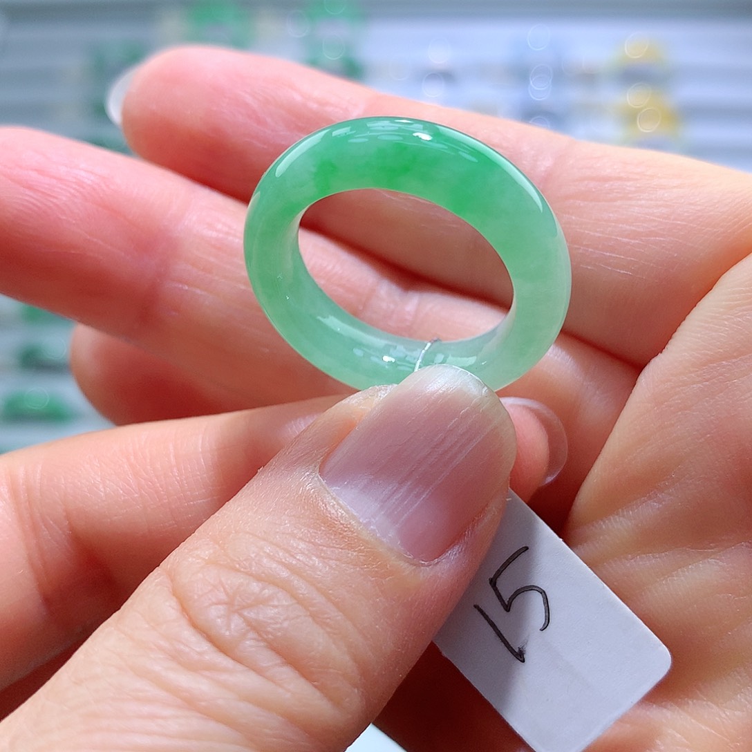 翡翠戒指未镶嵌15号