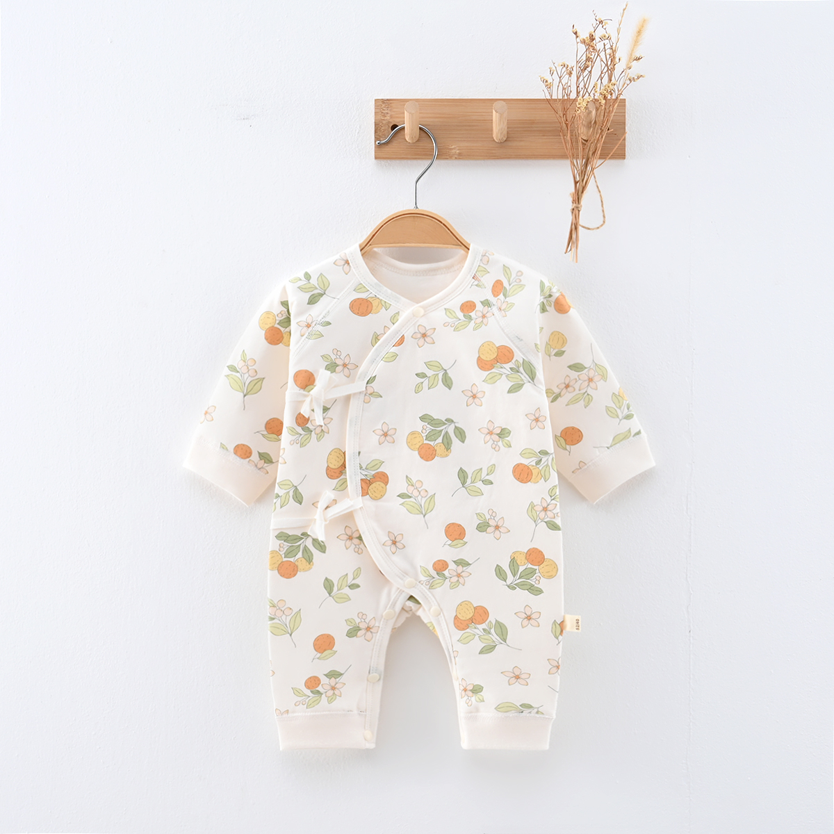 【清货】40克薄棉绑带连体新生儿衣服秋冬加厚保暖哈衣爬服A类无骨