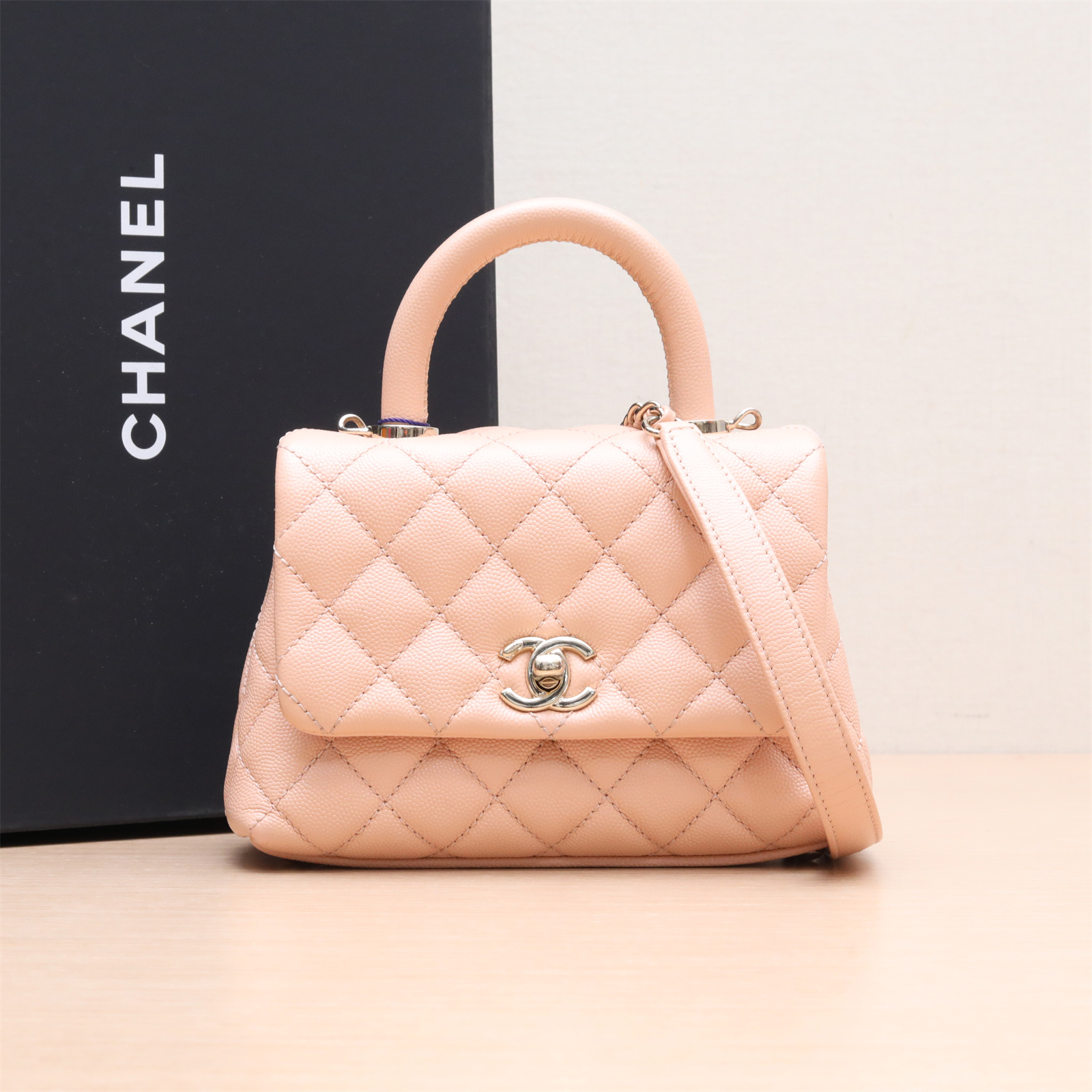 95新 Chanel/香奈儿 活动双双 Coco Handle Mini 19cm 荔枝皮革C