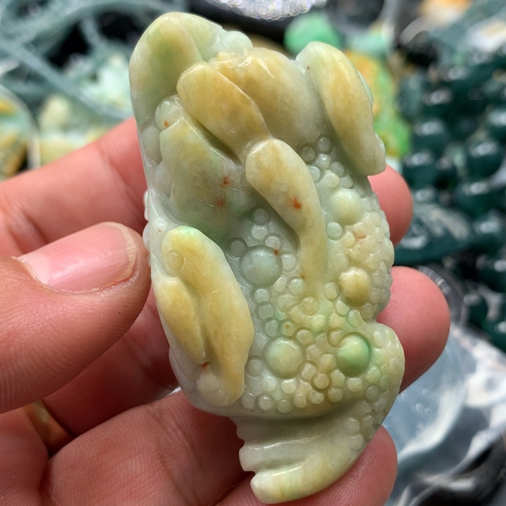 翡翠颈饰未镶嵌保真天然A货翡翠