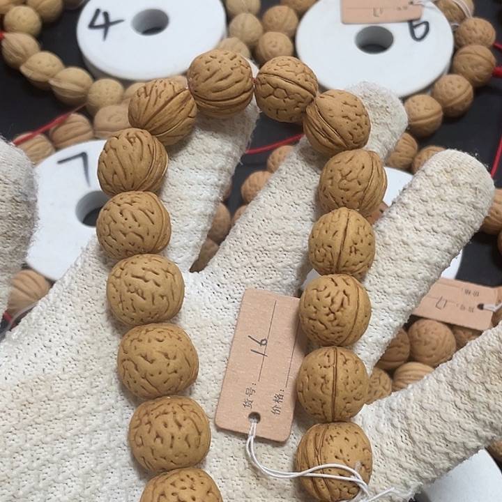 吊坠桃核野生桃核，一物一图