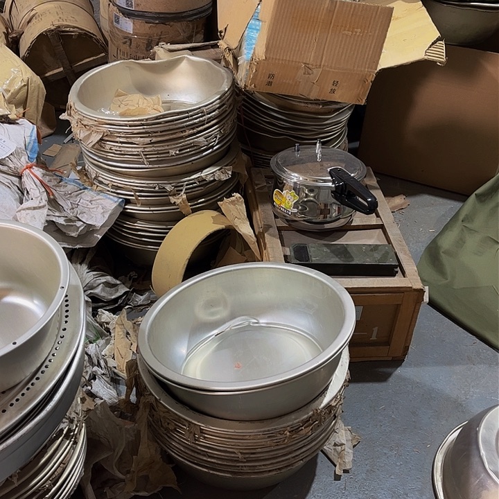 47铝合金盆三个铝合金盆