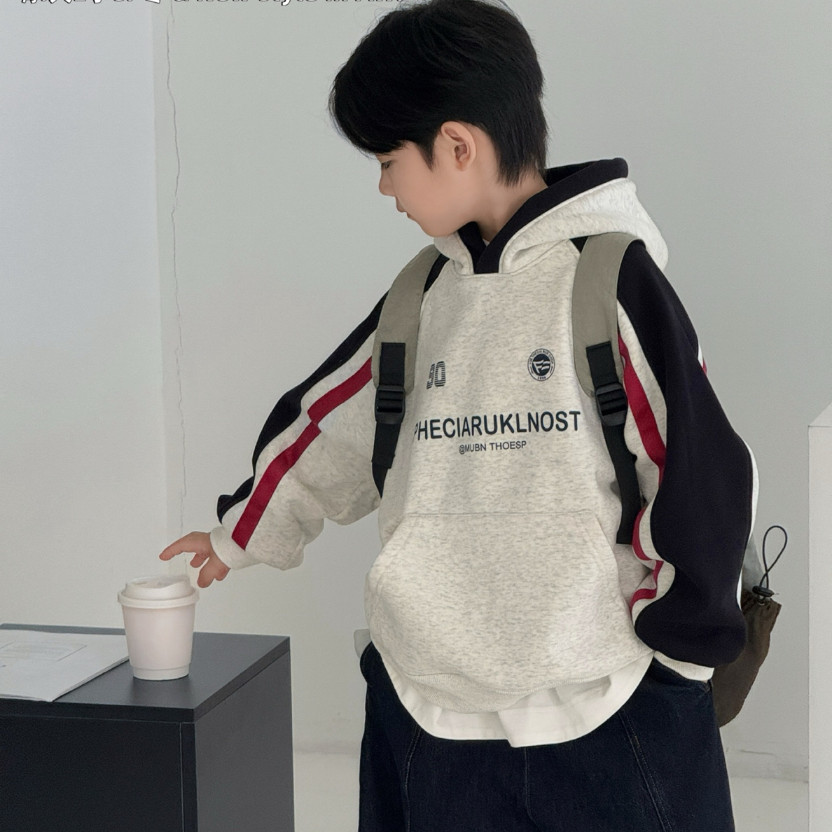 2025厚款男女休闲连帽冬季拼色卫衣套头卫衣上衣男童一体绒