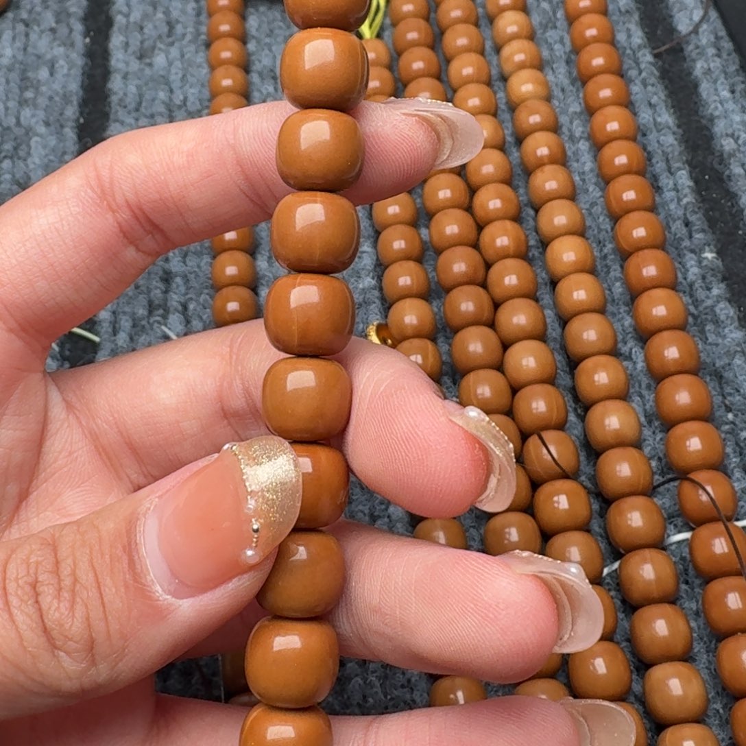 猴头核桃手串家****?猴头