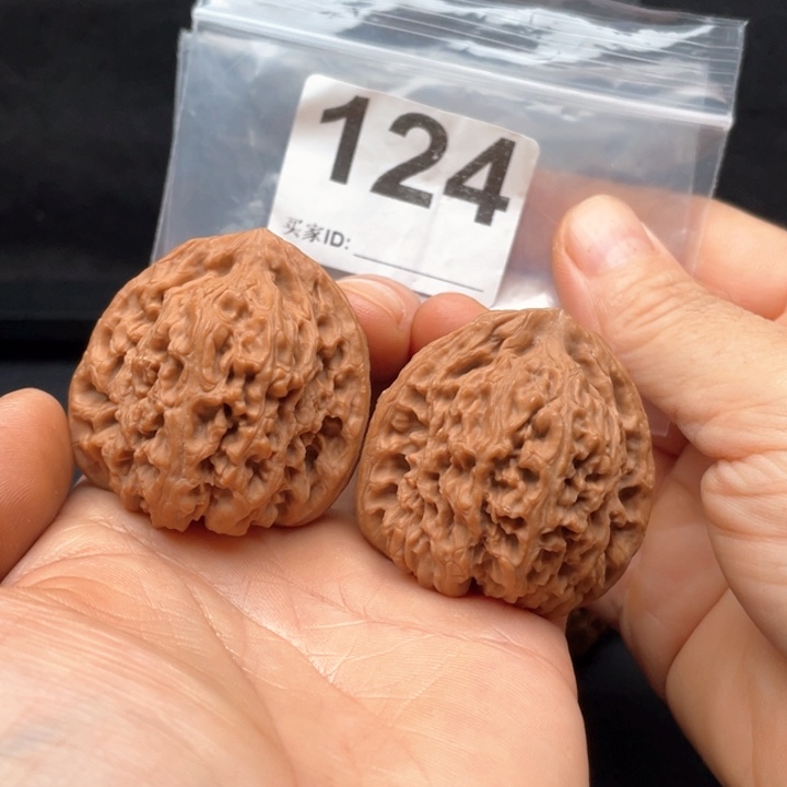 文玩核桃把件南疆三角41