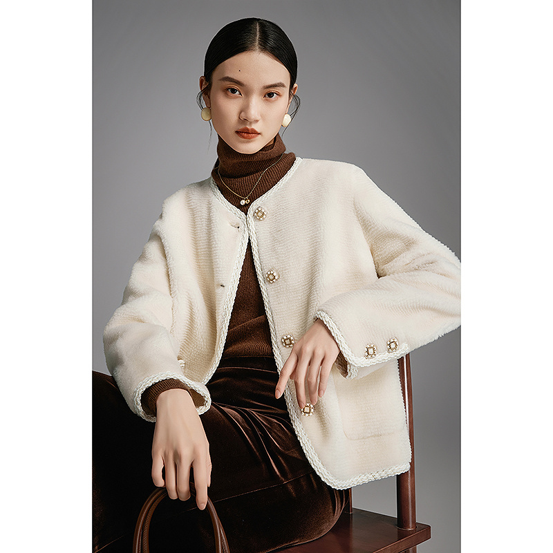 【尚雅专属】MOFAN摩凡冬新款米白短外套MBR382167