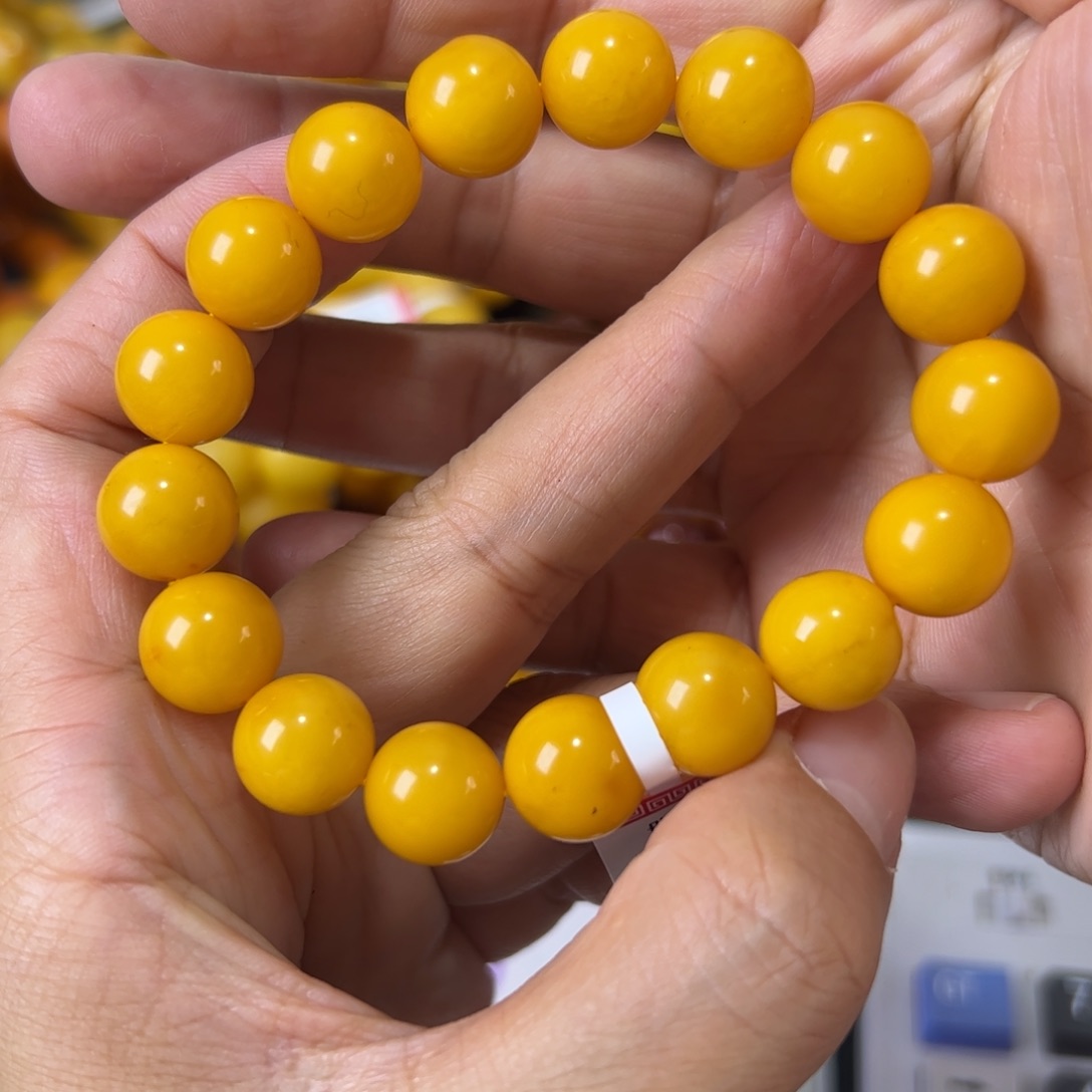 未镶嵌琥珀珠宝奇石455