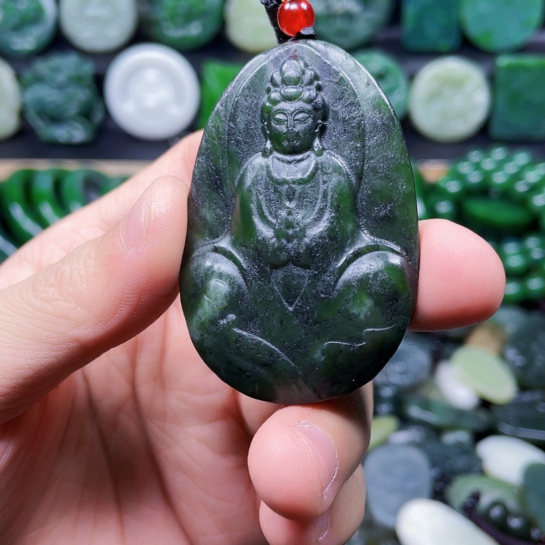 和田玉未镶嵌珠宝奇石