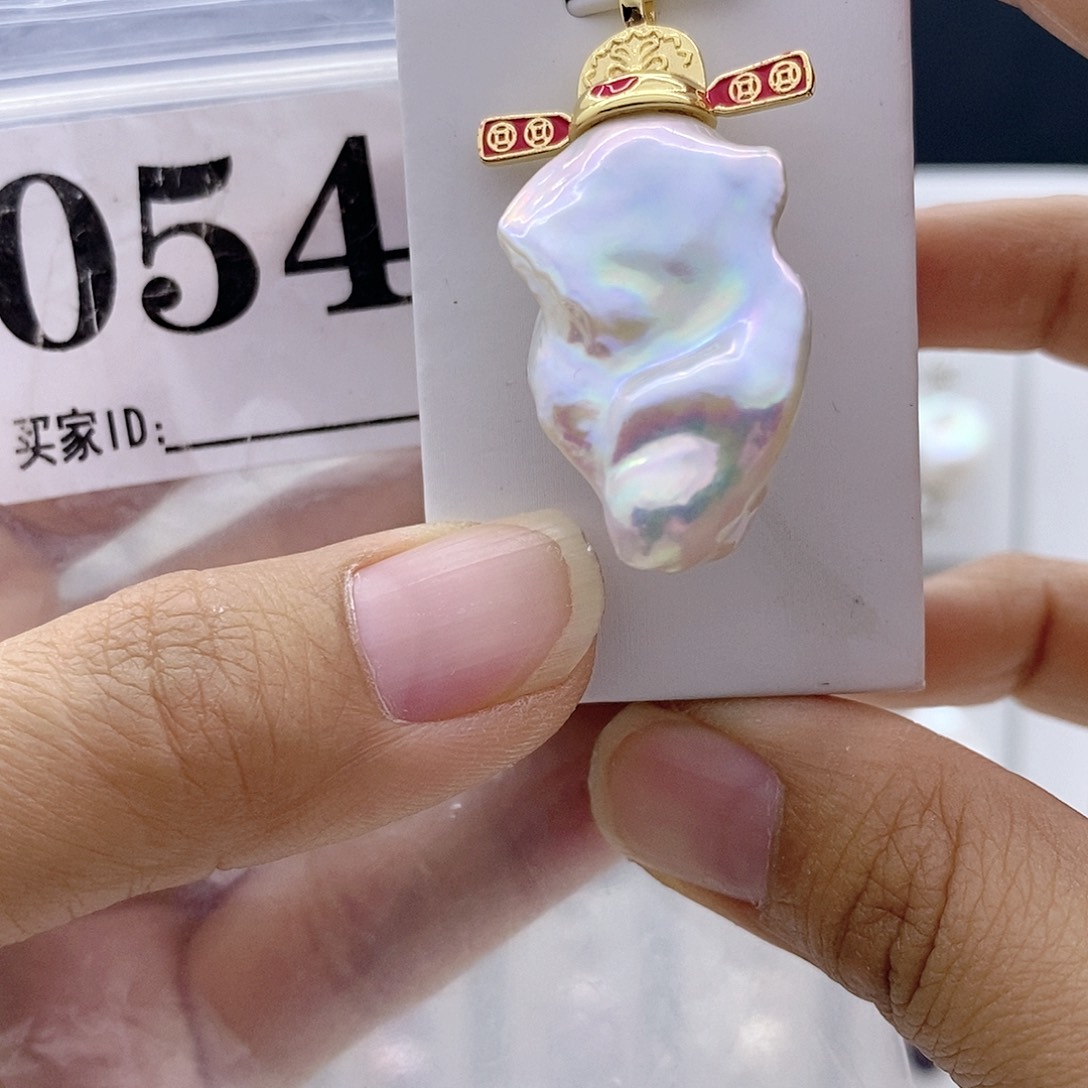 淡水珍珠颈饰钛钢