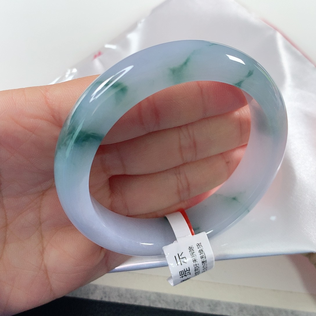 翡翠手镯未镶嵌轮胎镯 ①①②