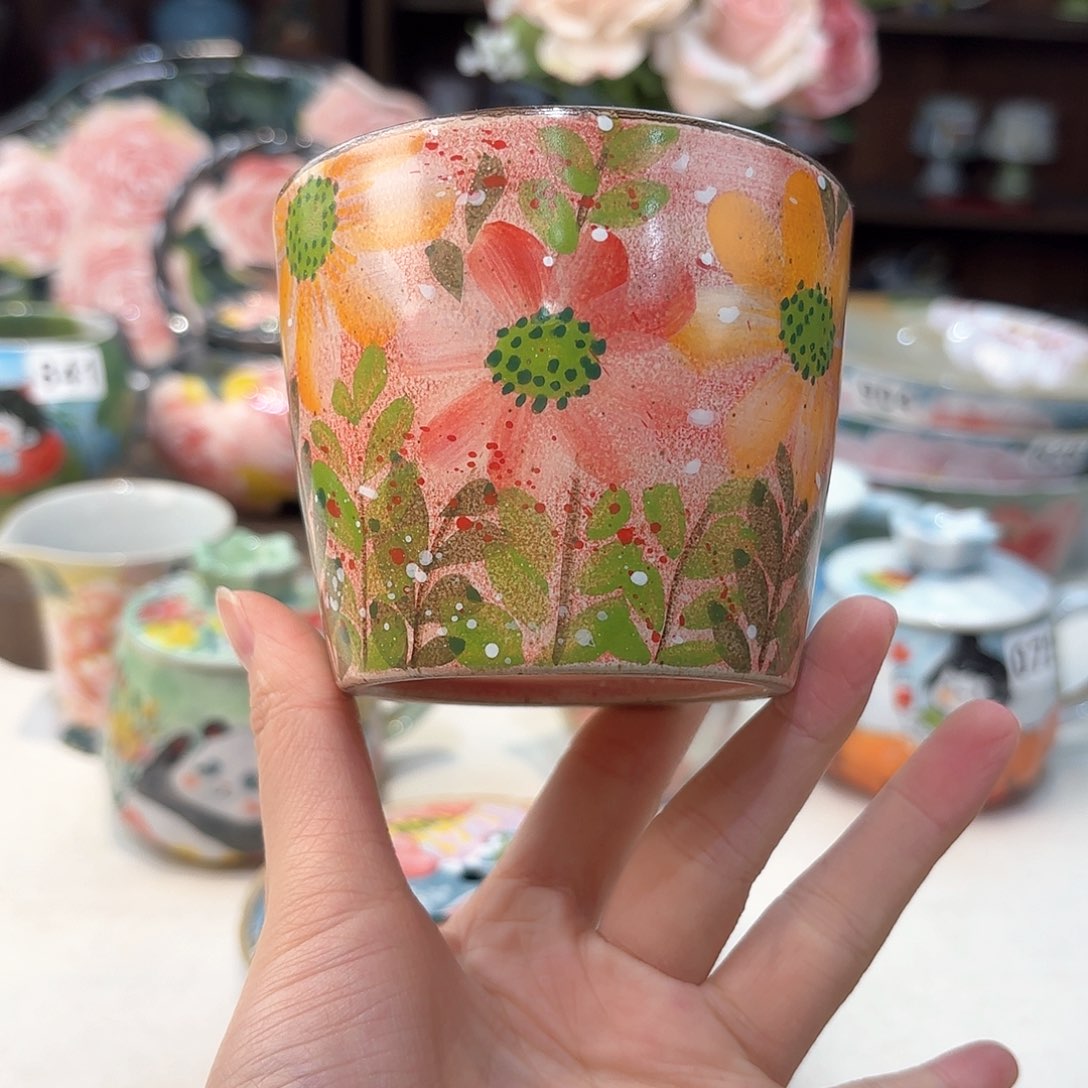 瓷片兔兔好可爱啊我