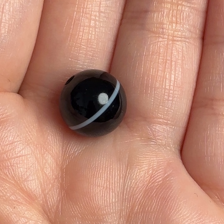 ℳ****玛瑙/玉髓未镶嵌散珠