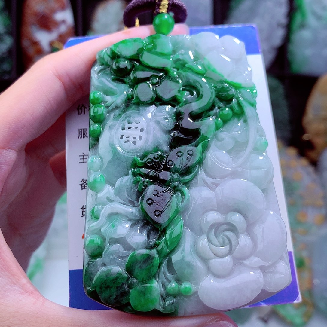 翡翠未镶嵌颈饰天然