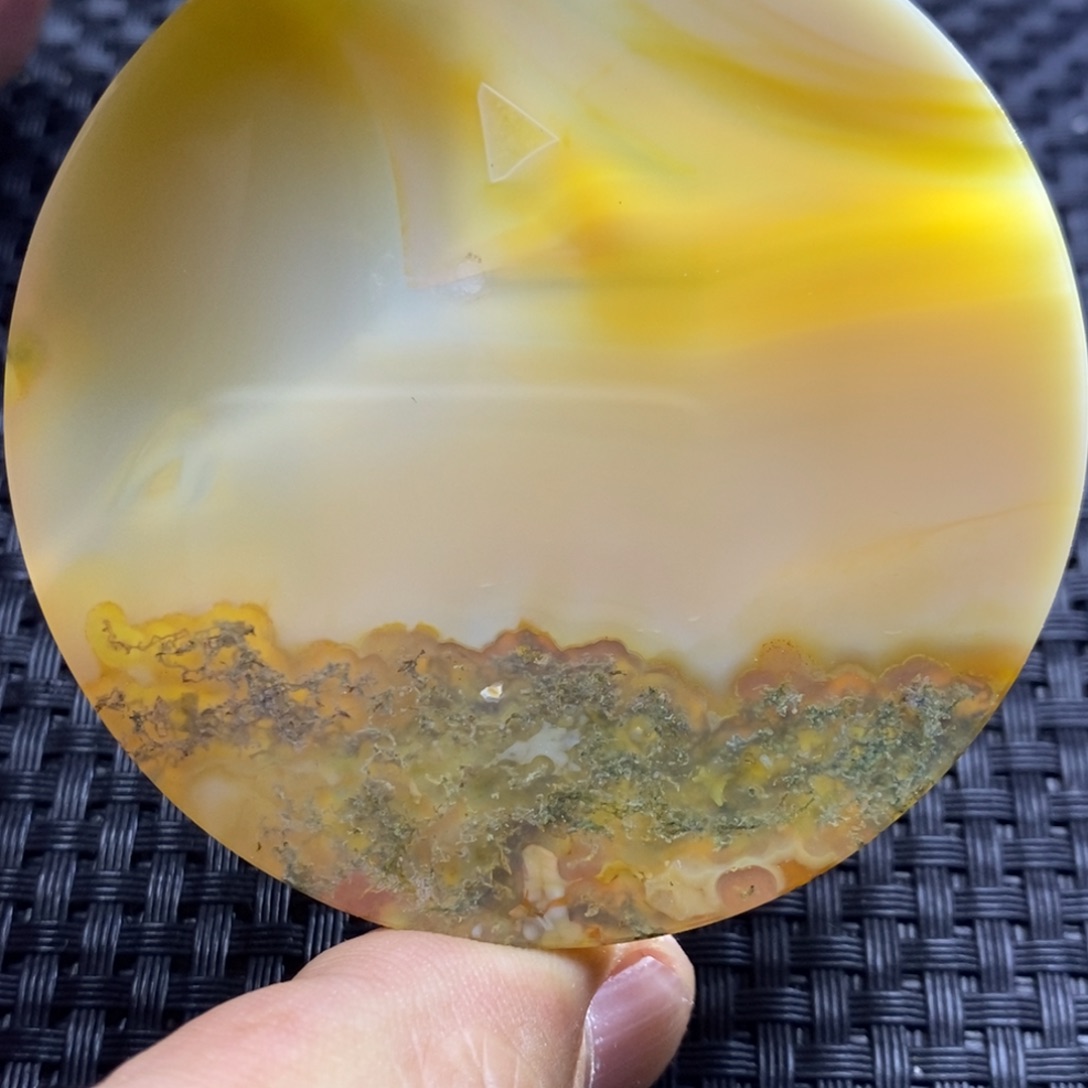 用***6玛瑙/玉髓未镶嵌颈饰