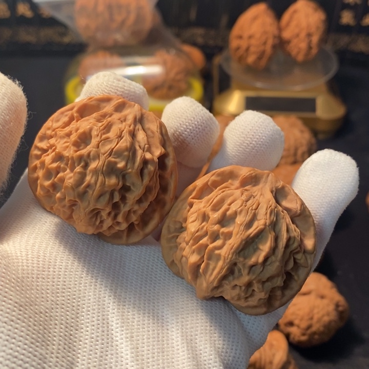 文玩核桃吊坠42秦闷