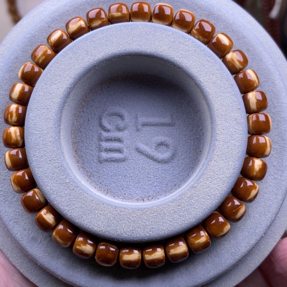 紫金鼠手串?***?精工纯肉鼠尖黄金甲火焰纹卡76