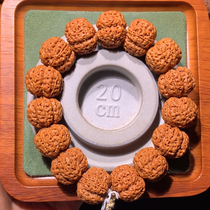 金刚菩提手串23+玲珑梅花